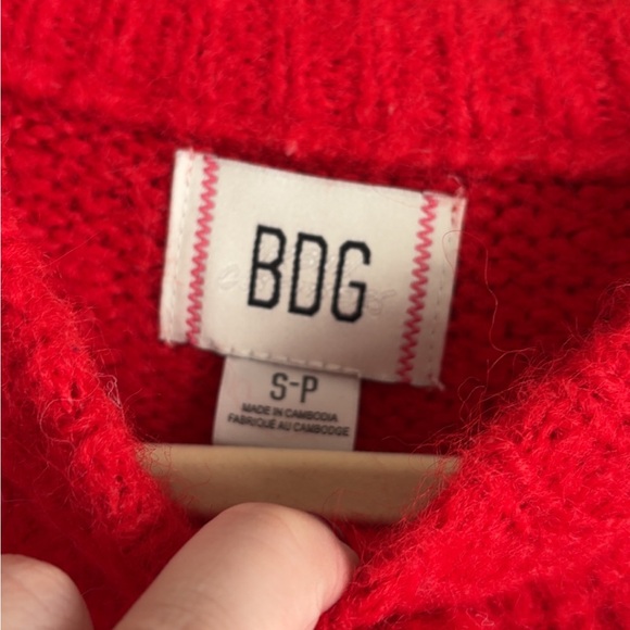 New, BDG Red Cardigan - Picture 11 of 11